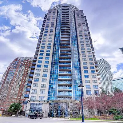 330,&nbsp;Burnhamthorpe, City Centre, Mississauga