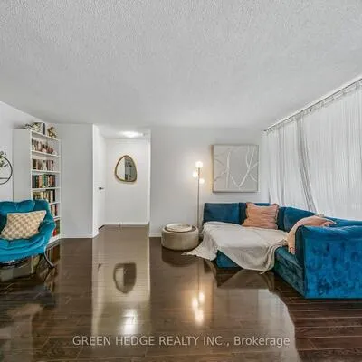 3700,&nbsp;Kaneff, Mississauga Valleys, Mississauga