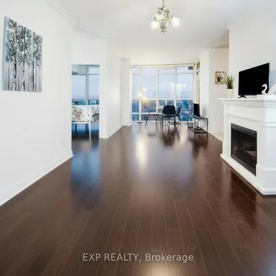 80,&nbsp;Absolute, City Centre, Mississauga