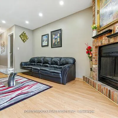 3345,&nbsp;Silverado, Mississauga Valleys, Mississauga