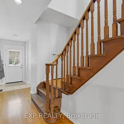 455,&nbsp;Apache, Hurontario, Mississauga