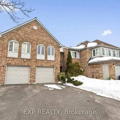 2555,&nbsp;Thomas, Central Erin Mills, Mississauga