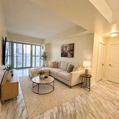 50,&nbsp;Absolute, City Centre, Mississauga