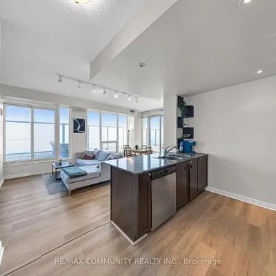 3525,&nbsp;Kariya, Hurontario, Mississauga