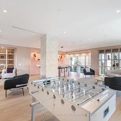 86,&nbsp;Dundas, Cooksville, Mississauga