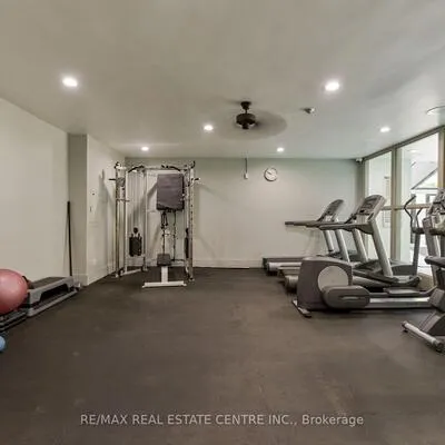 200,&nbsp;Robert Speck, Rathwood, Mississauga