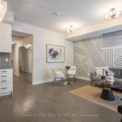 670,&nbsp;Atwater, Mineola, Mississauga