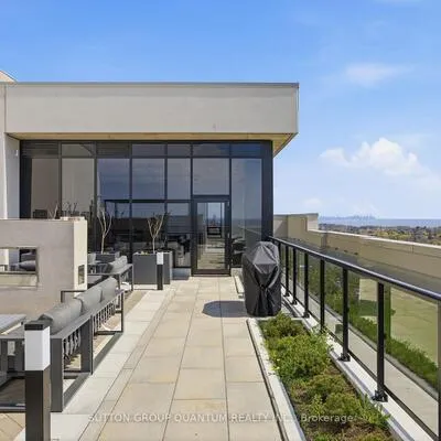 1035,&nbsp;Southdown, Clarkson, Mississauga