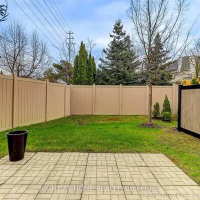 1130,&nbsp;Cawthra, Mineola, Mississauga