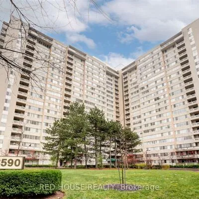 3590,&nbsp;Kaneff, Mississauga Valleys, Mississauga