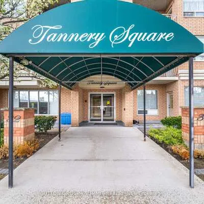 32,&nbsp;Tannery, Streetsville, Mississauga