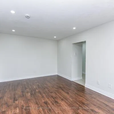 3533,&nbsp;Derry, Malton, Mississauga
