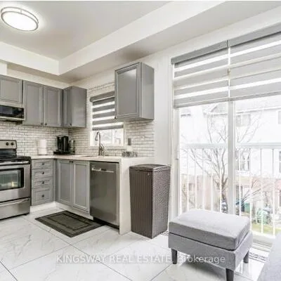 280,&nbsp;HILLCREST, Cooksville, Mississauga