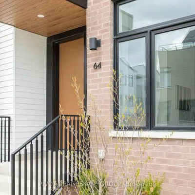 35,&nbsp;Lou Parsons, Port Credit, Mississauga