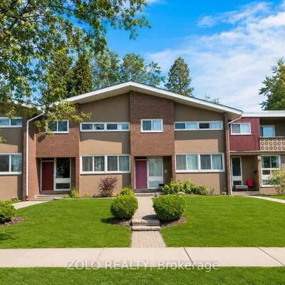 3250,&nbsp;The Credit Woodlands, Erindale, Mississauga