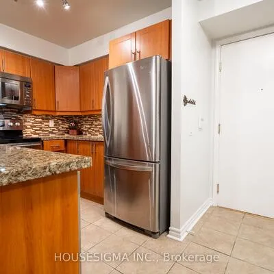 35,&nbsp;Kingsbridge Garden, Hurontario, Mississauga