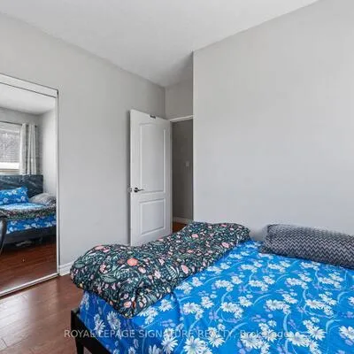 7405,&nbsp;Goreway, Malton, Mississauga
