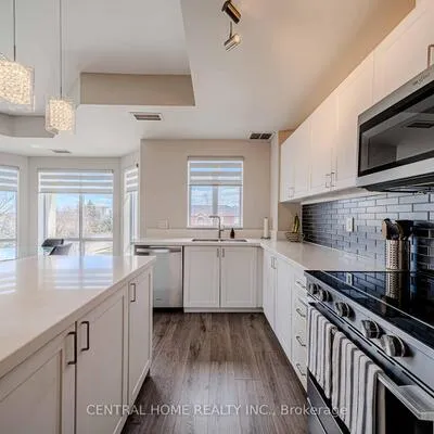 483,&nbsp;Faith, Hurontario, Mississauga