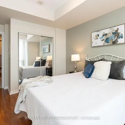 3525,&nbsp;Kariya, Fairview, Mississauga