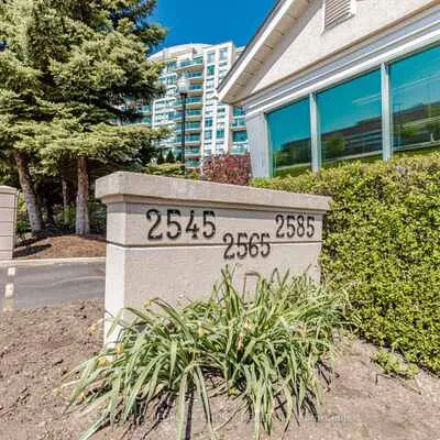 2565,&nbsp;Erin Centre, Central Erin Mills, Mississauga