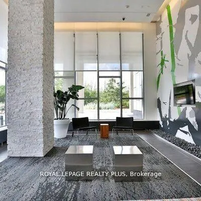 360,&nbsp;Square One, City Centre, Mississauga