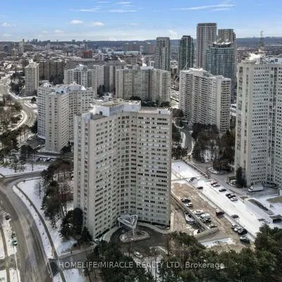 3700,&nbsp;Kaneff, Mississauga Valleys, Mississauga