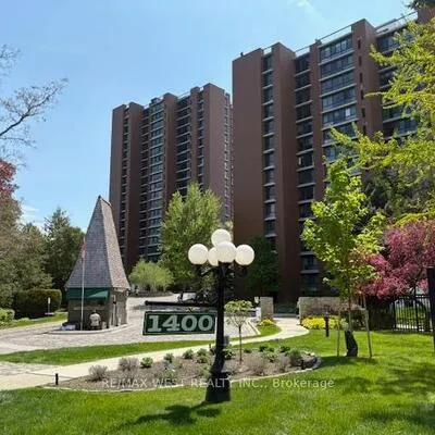 1400,&nbsp;Dixie, Lakeview, Mississauga