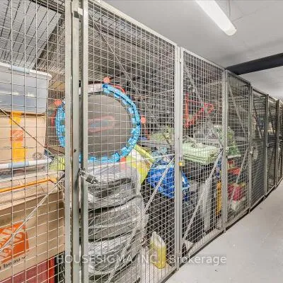 1190,&nbsp;Cawthra, Mineola, Mississauga