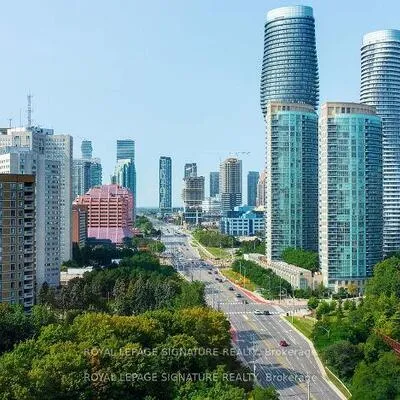 200,&nbsp;Burnhamthorpe, City Centre, Mississauga