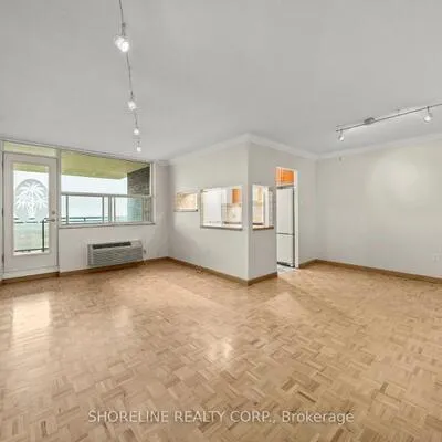 966,&nbsp;Inverhouse, Clarkson, Mississauga