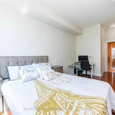90,&nbsp;Absolute, City Centre, Mississauga