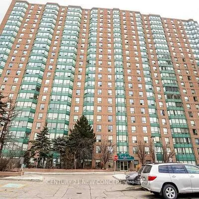 135,&nbsp;Hillcrest, Cooksville, Mississauga