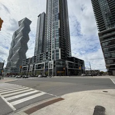 510,&nbsp;Curran, Creditview, Mississauga