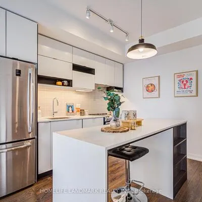 4065,&nbsp;Confederation, City Centre, Mississauga