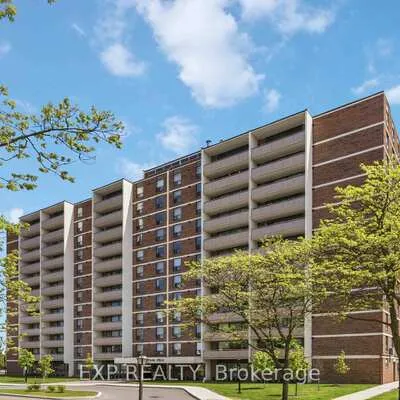 3120,&nbsp;Kirwin, Cooksville, Mississauga