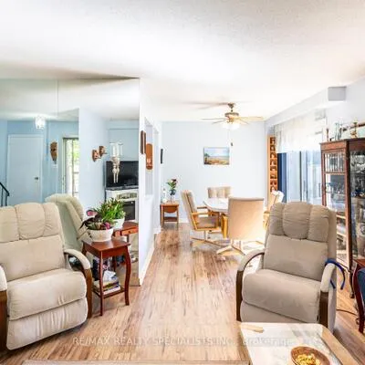 98,&nbsp;Falconer, Streetsville, Mississauga