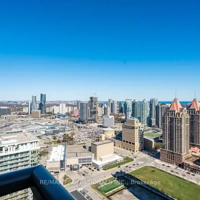 385,&nbsp;Prince of Wales, City Centre, Mississauga