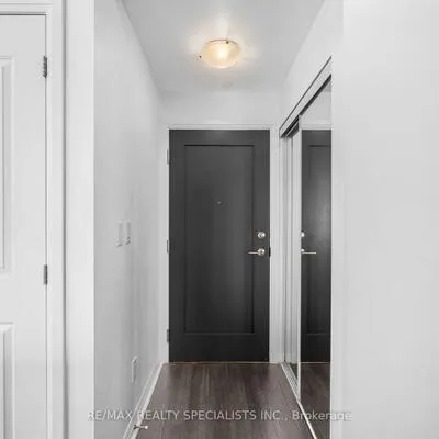 5025,&nbsp;Four Springs, Hurontario, Mississauga