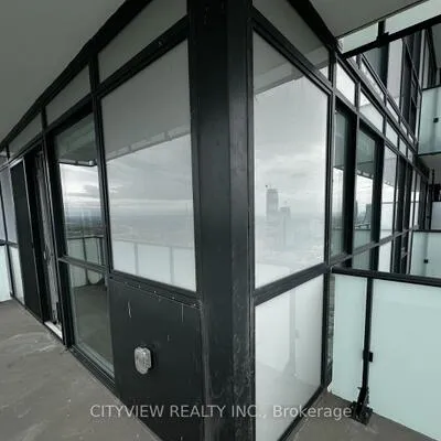 430,&nbsp;Square One, City Centre, Mississauga