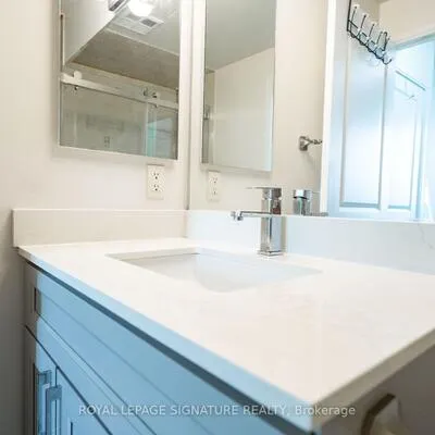 80,&nbsp;Absolute, City Centre, Mississauga