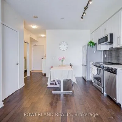 4011,&nbsp;Brickstone, City Centre, Mississauga