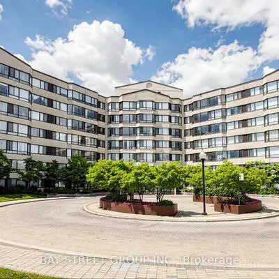 1001,&nbsp;Cedarglen, Erindale, Mississauga