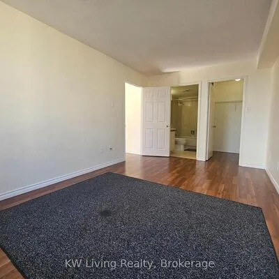285,&nbsp;Enfield, City Centre, Mississauga