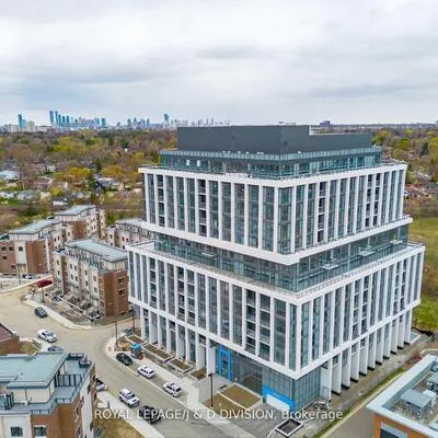 1063,&nbsp;Douglas McCurdy, Lakeview, Mississauga
