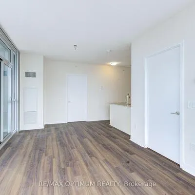 3975,&nbsp;Grand Park, City Centre, Mississauga