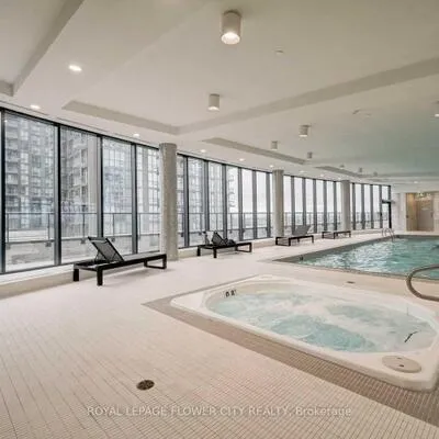 65,&nbsp;Watergarden, Hurontario, Mississauga