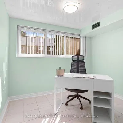 3175,&nbsp;Kirwin, Cooksville, Mississauga