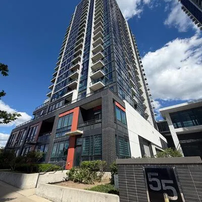 55,&nbsp;Eglinton, Hurontario, Mississauga