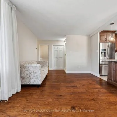 2345,&nbsp;Confederation, Cooksville, Mississauga