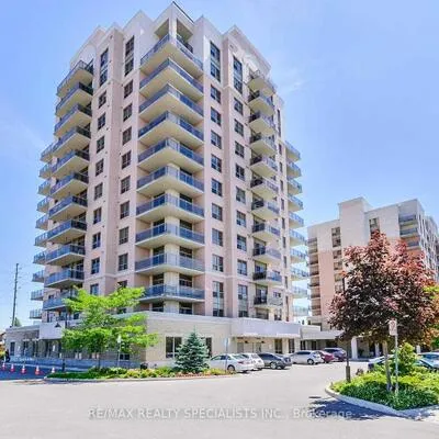 810,&nbsp;Scollard, East Credit, Mississauga